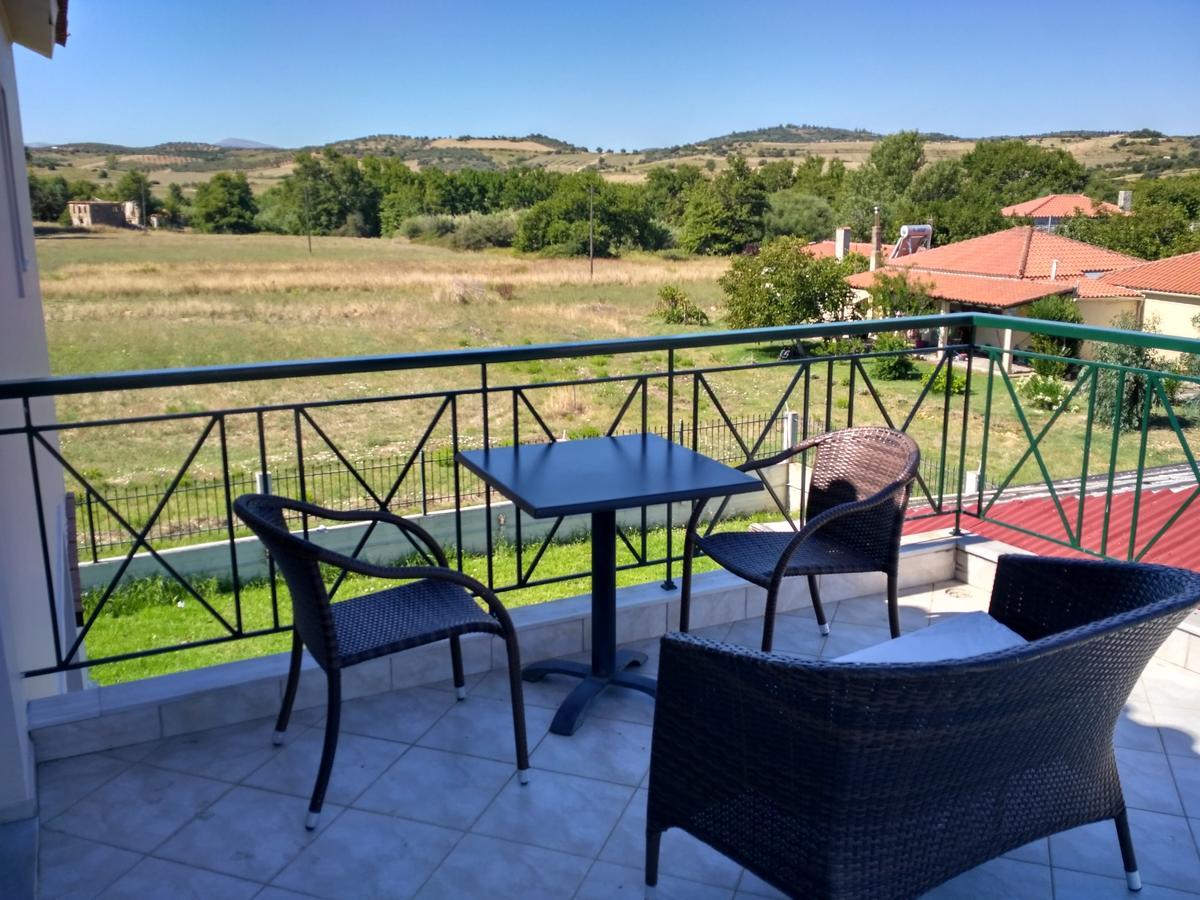 Avantis Apartments Perivolia  Екстериор снимка