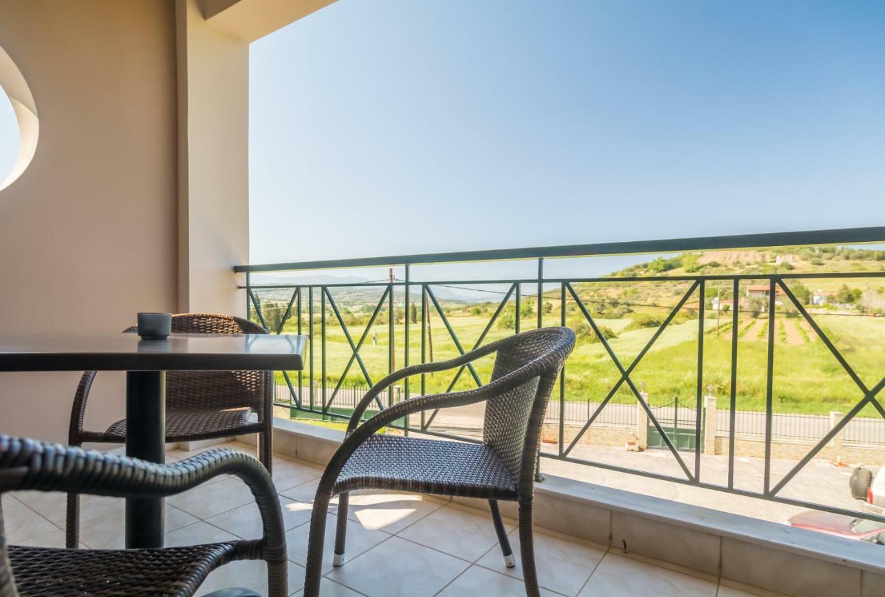 Avantis Apartments Perivolia  Екстериор снимка
